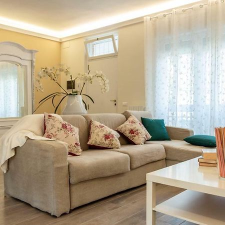 La Camelia Bianca Villa Roma Eksteriør bilde